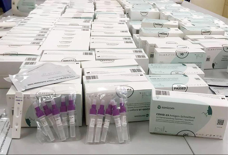 1.000 bộ test nhanh Covid-19 nhập lậu bị thu giữ tại Hà Nội