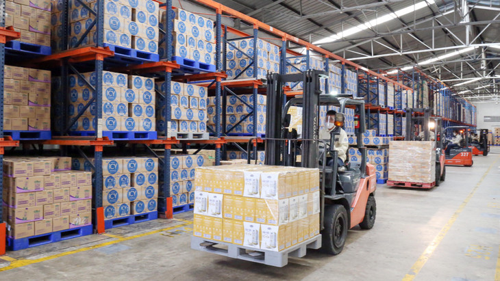 Sự nỗ lực của CB-CNV Vinamilk và các biện pháp phòng dịch chặt chẽ giúp Vinamilk đảm bảo các hoạt động cung ứng sản phẩm an toàn, liền mạch