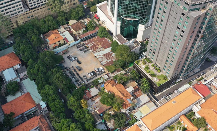 Khu đất gần 6.300 m2 ở đường Nguyễn Du và Chu Mạnh Trinh, Quận 1