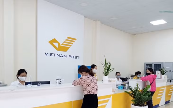 Vietnam Post khuyến nghị khách hàng đến bưu cục để được cung cấp dịch vụ đầy đủ nhất