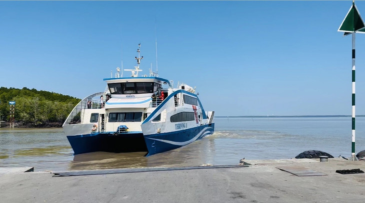 Phà Cần Giờ - Vũng Tàu sắp tới sẽ đưa thêm phà phục vụ hành khách, nâng tổng số 5 chiếc phà hoạt động từ 6h - 21h hằng ngày