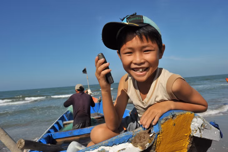 Với sự xuất hiện của Viettel, di động không còn đắt đỏ, trở nên bình dân và cho mọi người.