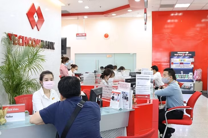 Techcombank được chấp thuận tăng gấp đôi vốn điều lệ