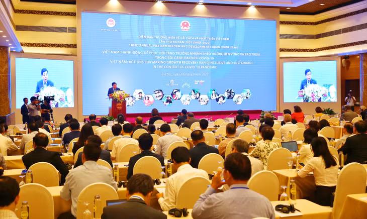 VRDF 2020 là dịp để các học giả, chuyên gia quốc tế trao đổi, thảo luận về những phương hướng, giải pháp thúc đẩy phát triển kinh tế - xã hội. Ảnh: Lê Tiên