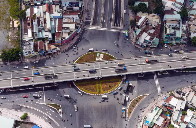 Toàn bộ công trình nút giao An Sương đưa vào sử dụng