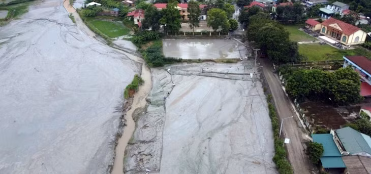 Lào Cai phạt Công ty đồng Tả Phời 650 triệu đồng sau sự cố vỡ cống hồ thải.