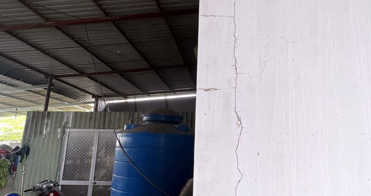 Nhà đầu tư Dự án cao tốc Trung Lương - Mỹ Thuận chậm giải quyết thiệt hại cho người dân ở ven đường Nhà đầu tư Dự án cao tốc Trung Lương - Mỹ Thuận chậm giải quyết thiệt hại cho người dân ở ven đường