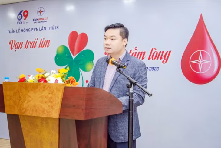 Ông Nguyễn Minh Thành - Phó Tổng giám đốc Nhiệt điện Hải Phòng phát biểu khai mạc Ông Nguyễn Minh Thành - Phó Tổng giám đốc Nhiệt điện Hải Phòng phát biểu khai mạc