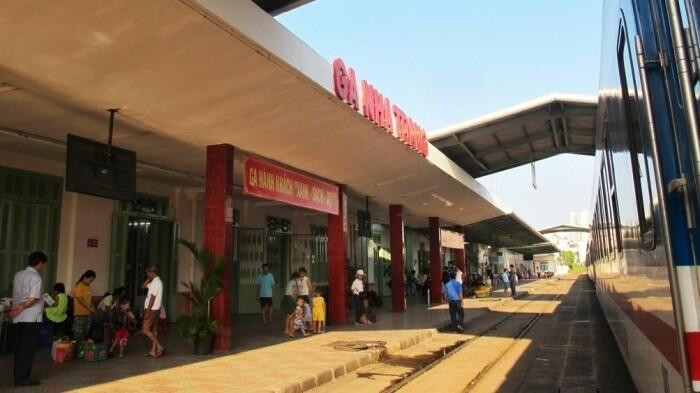 Đường sắt bắt đầu chạy thêm tàu trên tuyến Bắc - Nam sau khi dịch Covid-19 được kềm chế tại nhiều địa phương