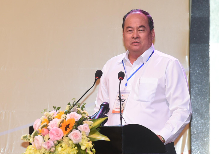 Chủ tịch UBND tỉnh An Giang Nguyễn Thanh Bình phát biểu tại Hội nghị. Ảnh: VGP