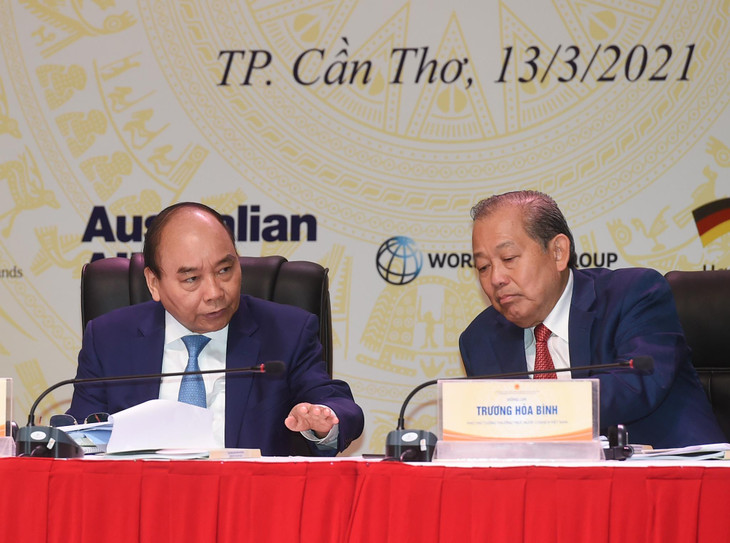 Thủ tướng Nguyễn Xuân Phúc và Phó Thủ tướng Thường trực Trương Hòa Bình tại Hội nghị. Ảnh: VGP
