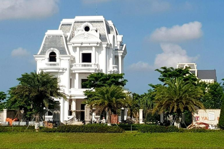 Chủ đầu tư phải hoàn thành hồ sơ đề nghị cơ quan có thẩm quyền điều chỉnh thiết kế xây dựng đối với 56 lô liền kề và 5 lô biệt thự tại Dự án khu đô thị Đông Hải Chủ đầu tư phải hoàn thành hồ sơ đề nghị cơ quan có thẩm quyền điều chỉnh thiết kế xây dựng đối với 56 lô liền kề và 5 lô biệt thự tại Dự án khu đô thị Đông Hải