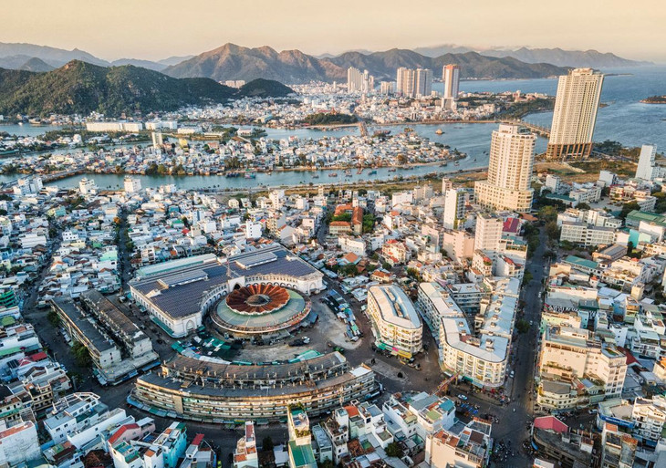 Một góc TP. Nha Trang (Khánh Hòa) nhìn từ trên cao