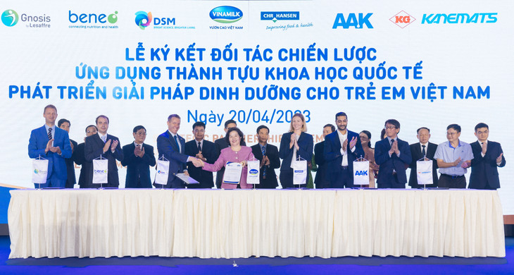 VNM ký kết đối tác chiến lược với 6 tập đoàn dinh dưỡng hàng đầu thế giới