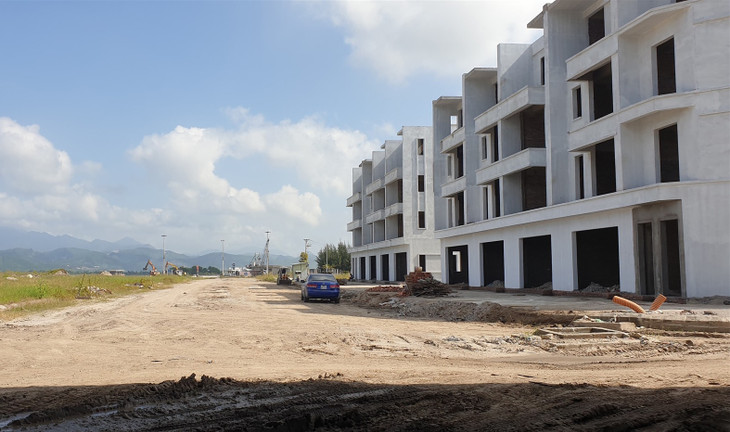 Một khu nhà liền kề của Dự án Khu đô thị Tropical City Hạ Long tại phường Hà Khánh, Hạ Long