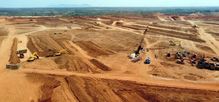 Sẽ giám sát việc thực hiện các giải pháp giảm thiểu ô nhiễm bụi tại Dự án sân bay Long Thành giai đoạn 1 với tần suất 2 tuần một lần Sẽ giám sát việc thực hiện các giải pháp giảm thiểu ô nhiễm bụi tại Dự án sân bay Long Thành giai đoạn 1 với tần suất 2 tuần một lần