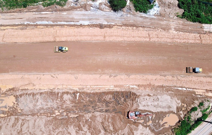 Thi công Dự án xây dựng cao tốc Bến Lức - Long Thành