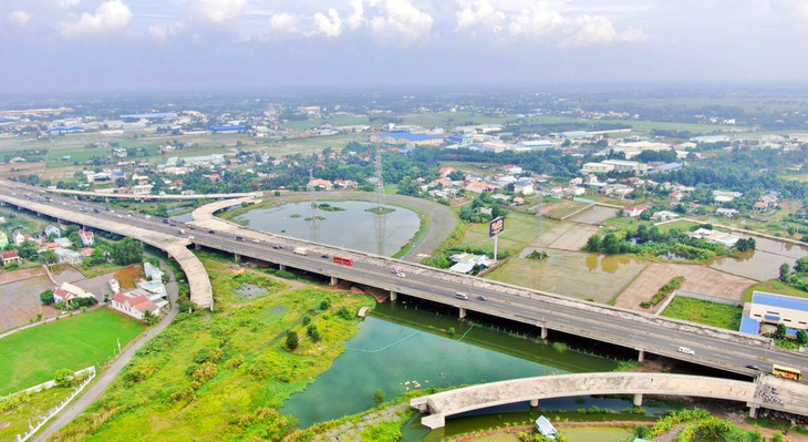 Điểm đầu Vành đai 3 TP.HCM, nút giao kết nối cao tốc Bến Lức - Long Thành