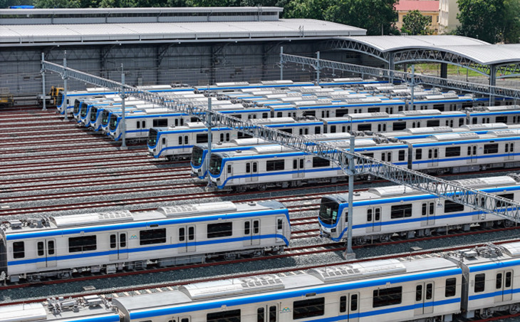 Các đoàn tàu thuộc metro Bến Thành - Suối Tiên tập kết ở depot Long Bình