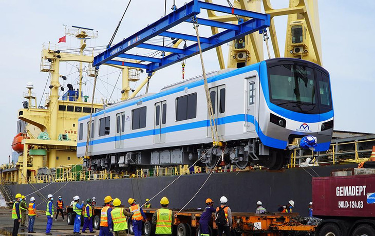 Đoàn tàu Metro Số 1 nhập về TP.HCM cuối năm 2021 chờ triển khai chạy thử