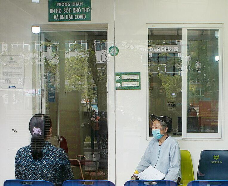 F0 đến khám Covid-19 tại Bệnh viện Thanh Nhàn, Hà Nội