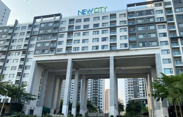 Chuyên gia khẳng định, việc UBND TP.HCM giao đất cho Công ty Thuận Việt là trái luật. Chuyên gia khẳng định, việc UBND TP.HCM giao đất cho Công ty Thuận Việt là trái luật.