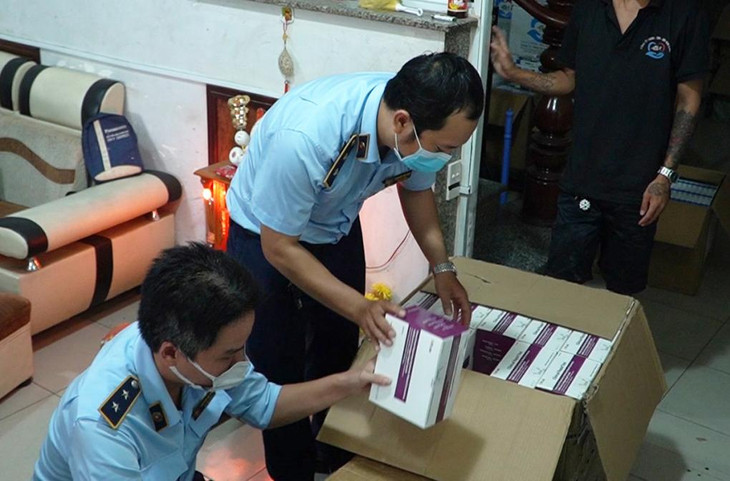 Cơ quan chức năng kiểm tra số kit test