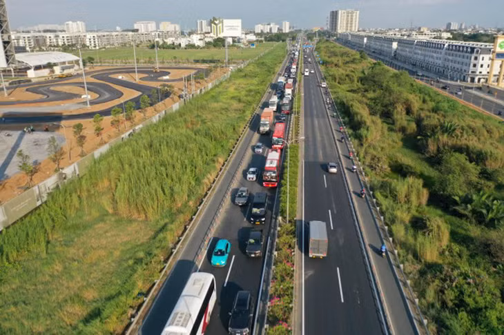Cao tốc TP.HCM - Long Thành đoạn gần nút giao An Phú, TP. Thủ Đức