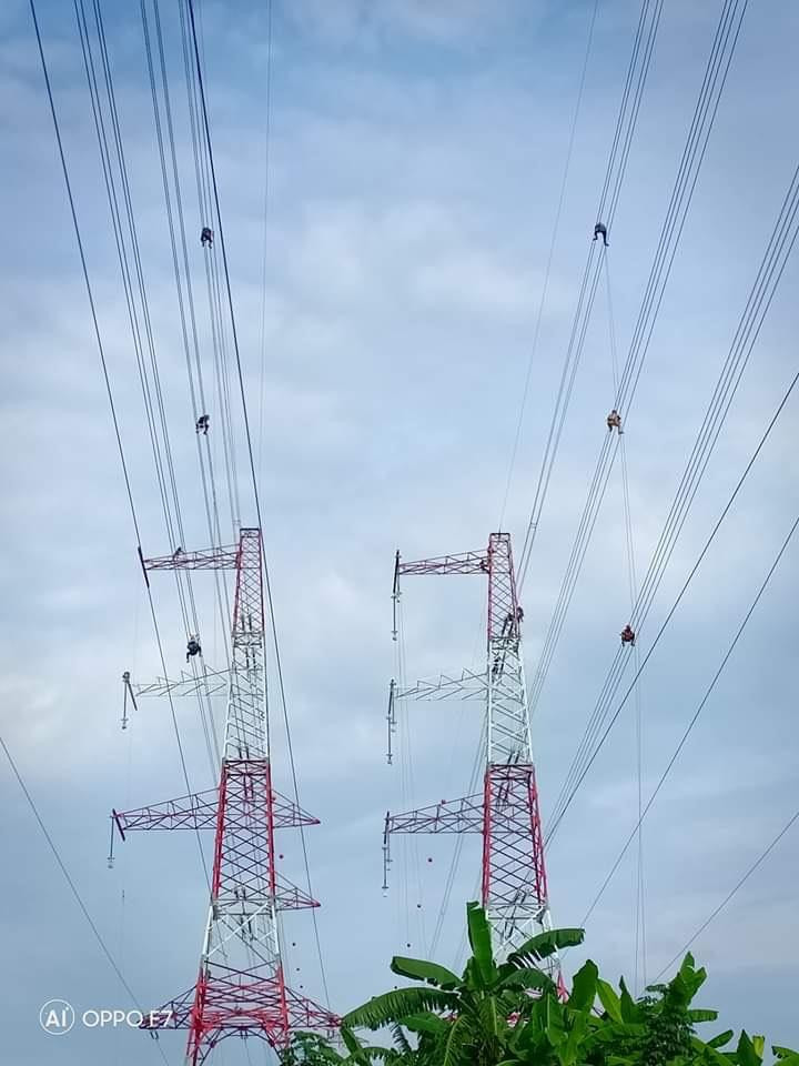 Thi công đường dây