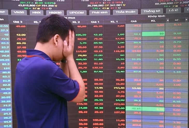 Nhiều công ty chứng khoán ghi nhận sự sụt giảm nhân sự trong năm 2023