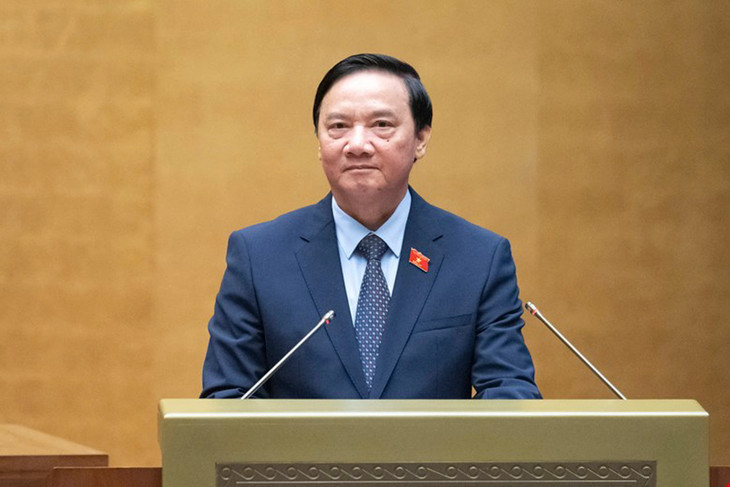 Phó Chủ tịch Ủy ban Dự thảo sửa đổi, bổ sung một số điều của Hiến pháp năm 2013, Phó Chủ tịch Quốc hội Nguyễn Khắc Định