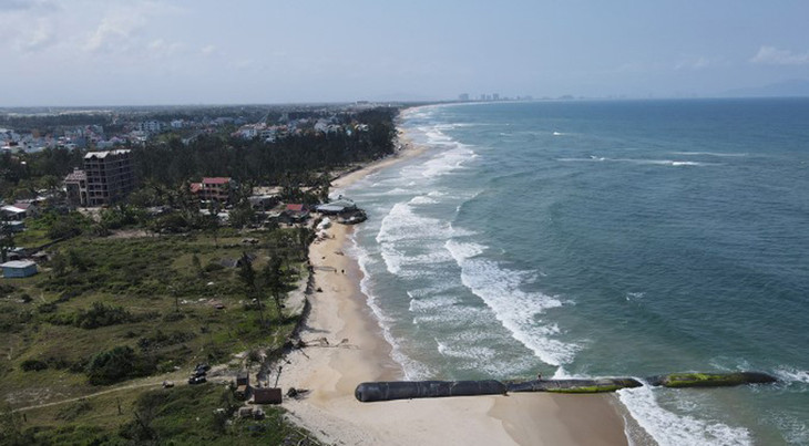 Bờ biển Hội An bị sạt lở Bờ biển Hội An bị sạt lở