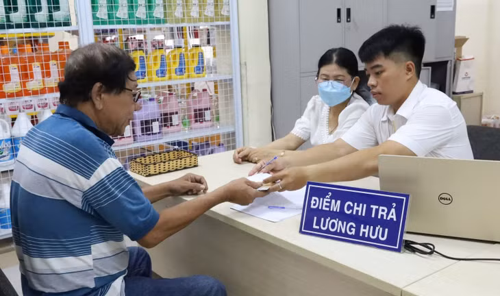 Chi trả lương hưu cả nước sau lễ Quốc khánh, xong trước ngày 10/9