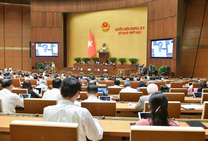 Toàn ảnh phiên họp