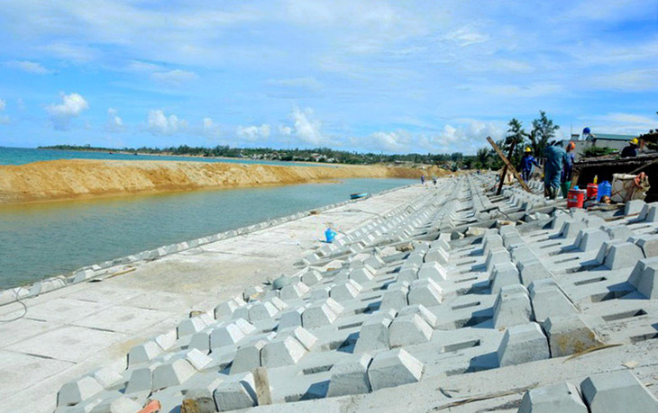 Đến ngày 30/10, tuyến kè chắn sóng ở xã Bình Hải, huyện Bình Sơn đã hoàn thành
