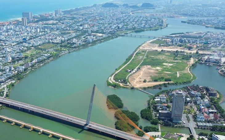 Vệt đất trống chuẩn bị làm công viên, nằm gần cầu Trần Thị Lý