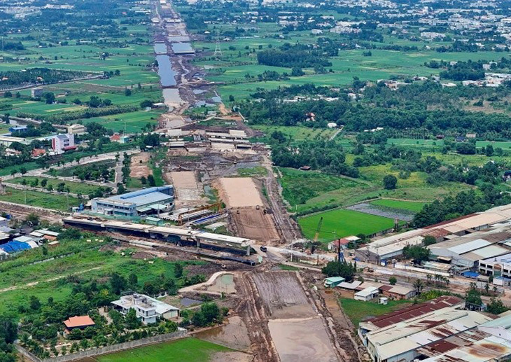 Công trường Vành đai 3 đoạn qua huyện Củ Chi Công trường Vành đai 3 đoạn qua huyện Củ Chi