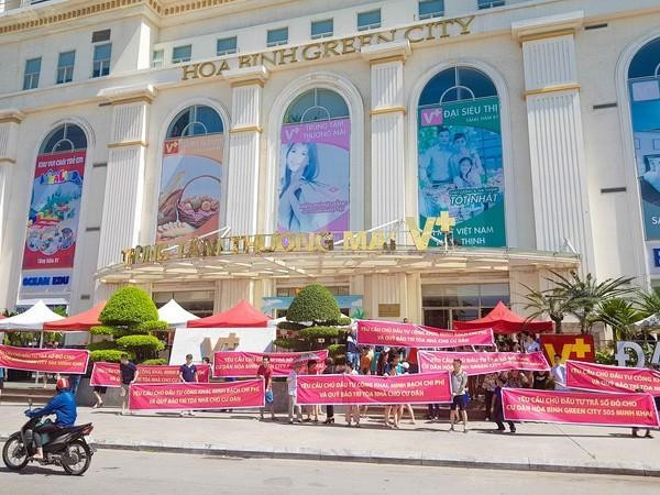 Công ty TNHH Hoà Bình (liên danh với Công ty CP nông sản Agrexim) tại dự án Hoà Bình Green City 505 Minh Khai còn tổng nợ là hơn 346,5 tỷ đồng, tiền sử dụng đất còn phải thu đến ngày 8/6/2021 là hơn 193,6 tỷ đồng