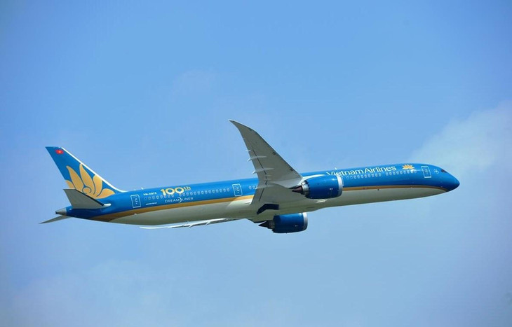 Máy bay của hãng hàng không Vietnam Airlines. Máy bay của hãng hàng không Vietnam Airlines.