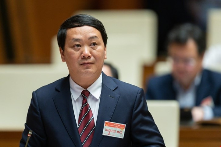 Bộ trưởng, Chủ nhiệm Ủy ban Dân tộc Hầu A Lềnh sẽ trả lời chất vấn nhóm vấn đề thứ hai thuộc lĩnh vực dân tộc