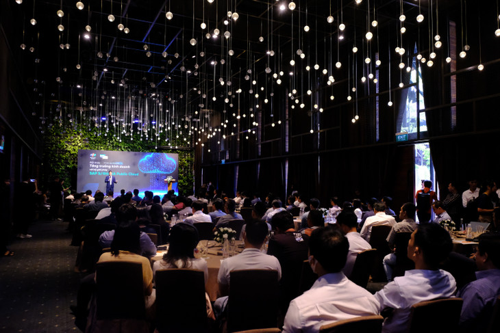 Hội thảo “Tăng trưởng kinh doanh với bộ giải pháp SAP S/4HANA Public Cloud” được FPT IS và SAP phối hợp tổ chức.