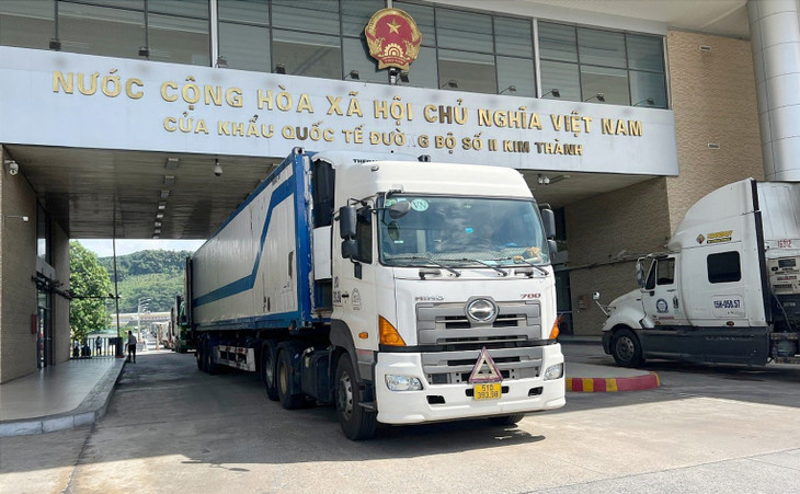 Hoạt động xuất - nhập khẩu tại Cửa khẩu Kim Thành Hoạt động xuất - nhập khẩu tại Cửa khẩu Kim Thành