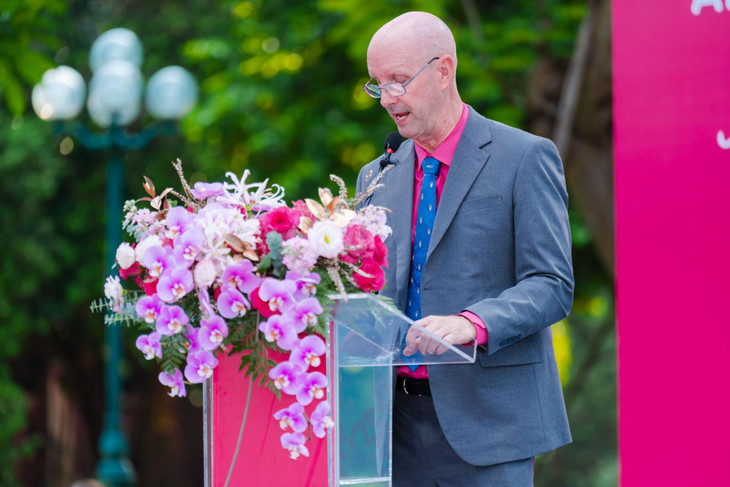 Thầy Tom Pado, Tổng hiệu trưởng TH School, chia sẻ về năm học mới Going Beyond - Không ngừng vươn xa tại TH School Thầy Tom Pado, Tổng hiệu trưởng TH School, chia sẻ về năm học mới Going Beyond - Không ngừng vươn xa tại TH School