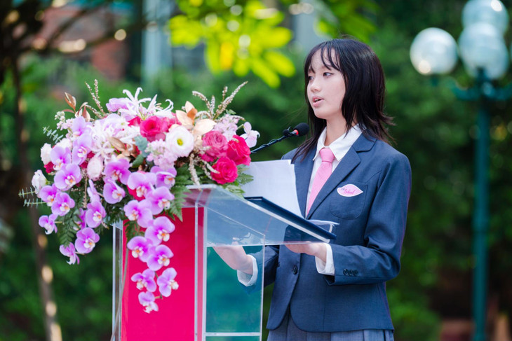 Tuệ Nhi phát biểu tại buổi lễ Khai giảng 2024-2025 Tuệ Nhi phát biểu tại buổi lễ Khai giảng 2024-2025