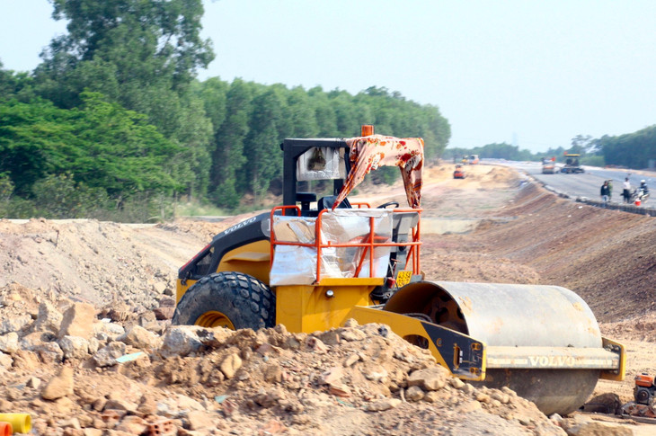 Đất đắp của một số đơn vị dự kiến trong tuần sau sẽ được đưa về công trường để phục vụ thi công