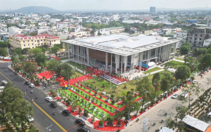 Trung tâm hội nghị và triển lãm tỉnh Quảng Ngãi