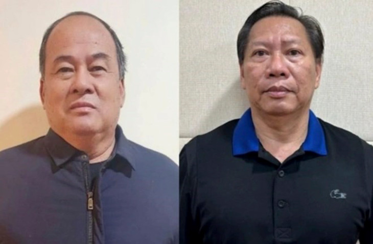 Cựu Chủ tịch UBND tỉnh An Giang Nguyễn Thanh Bình (trái) và cựu Phó Chủ tịch Tỉnh Trần Anh Thư sắp hầu tòa