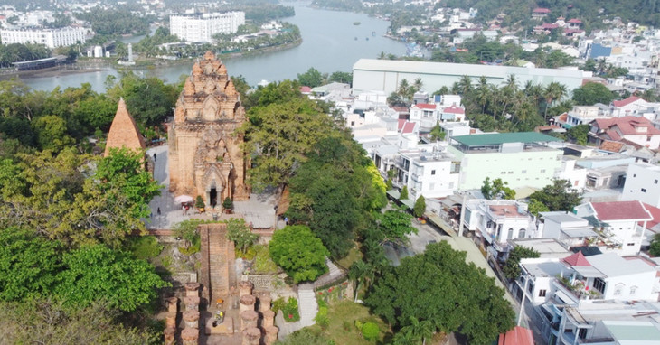 Dự án kè sông Cái đoạn qua Tháp Bà Ponagar Nha Trang đã bị WB rút vốn