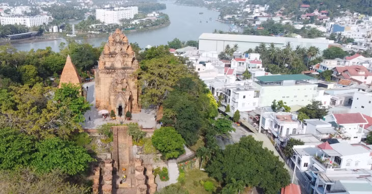 Dự án kè sông Cái đoạn qua Tháp Bà Ponagar Nha Trang đã bị WB rút vốn