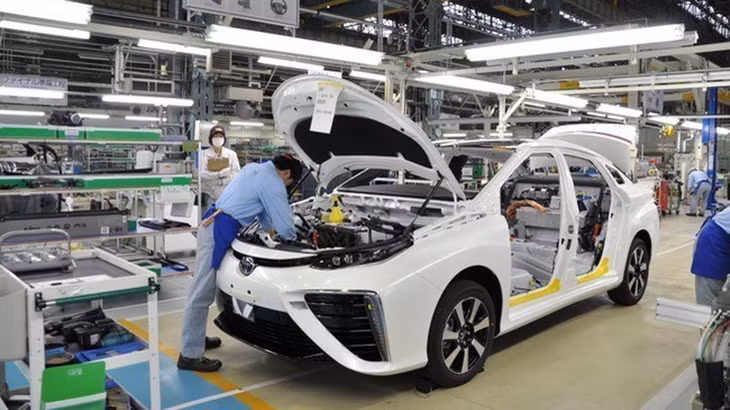 Bộ Tài chính vừa trình Chính phủ về phương án gia hạn thuế tiêu thụ đặc biệt với ô tô trong nước